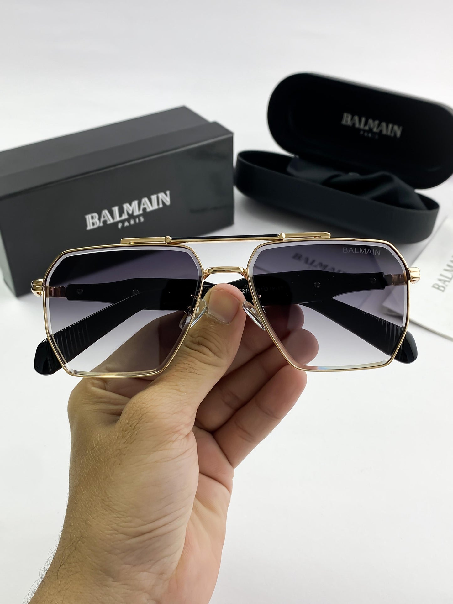 BALMAIN SUNGLASSES