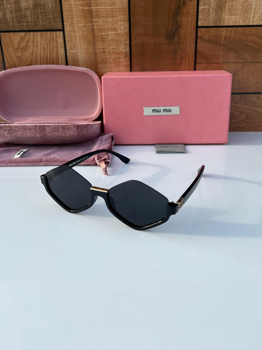MIU MIU SUNGLASS