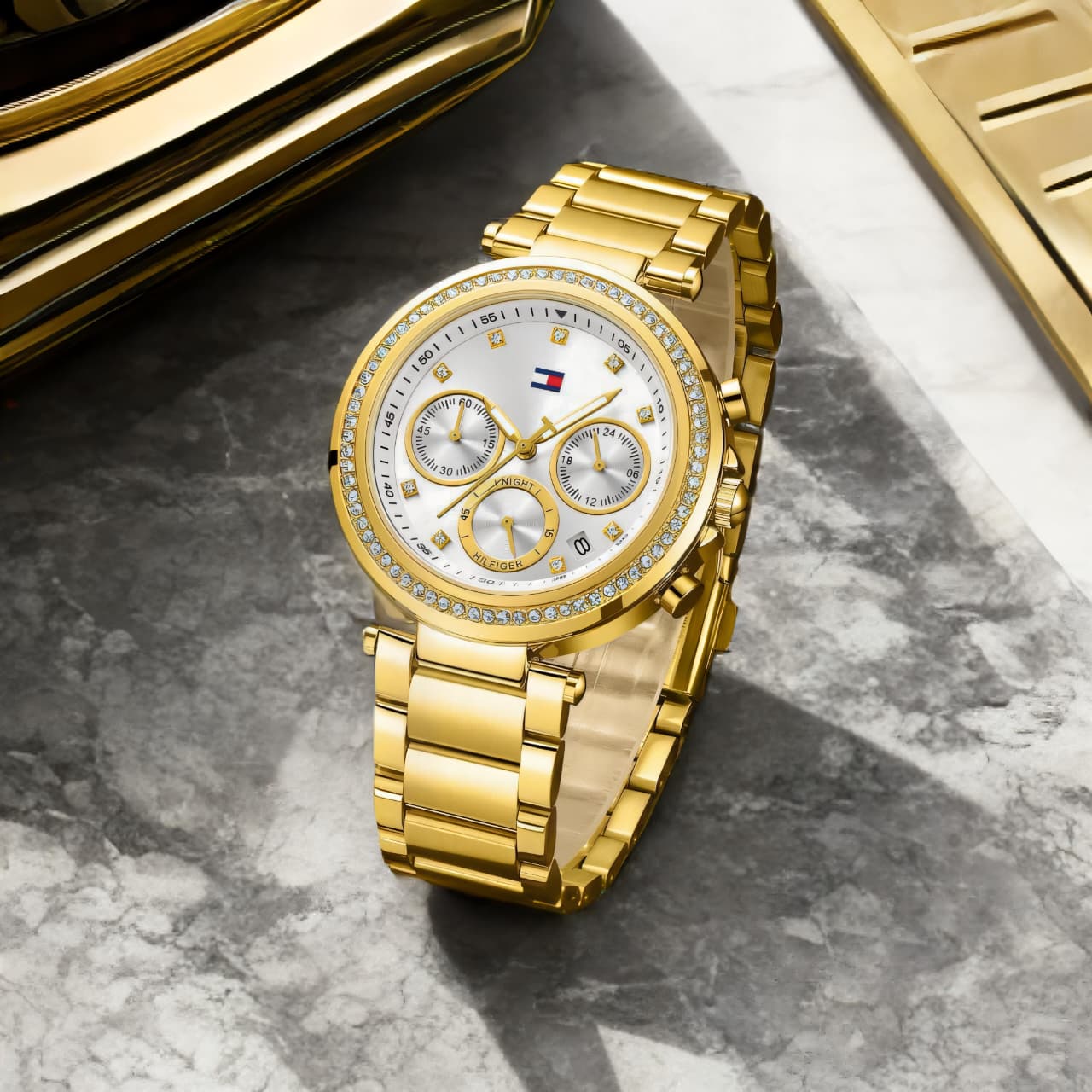 TOMMY HILFIGER WATCH