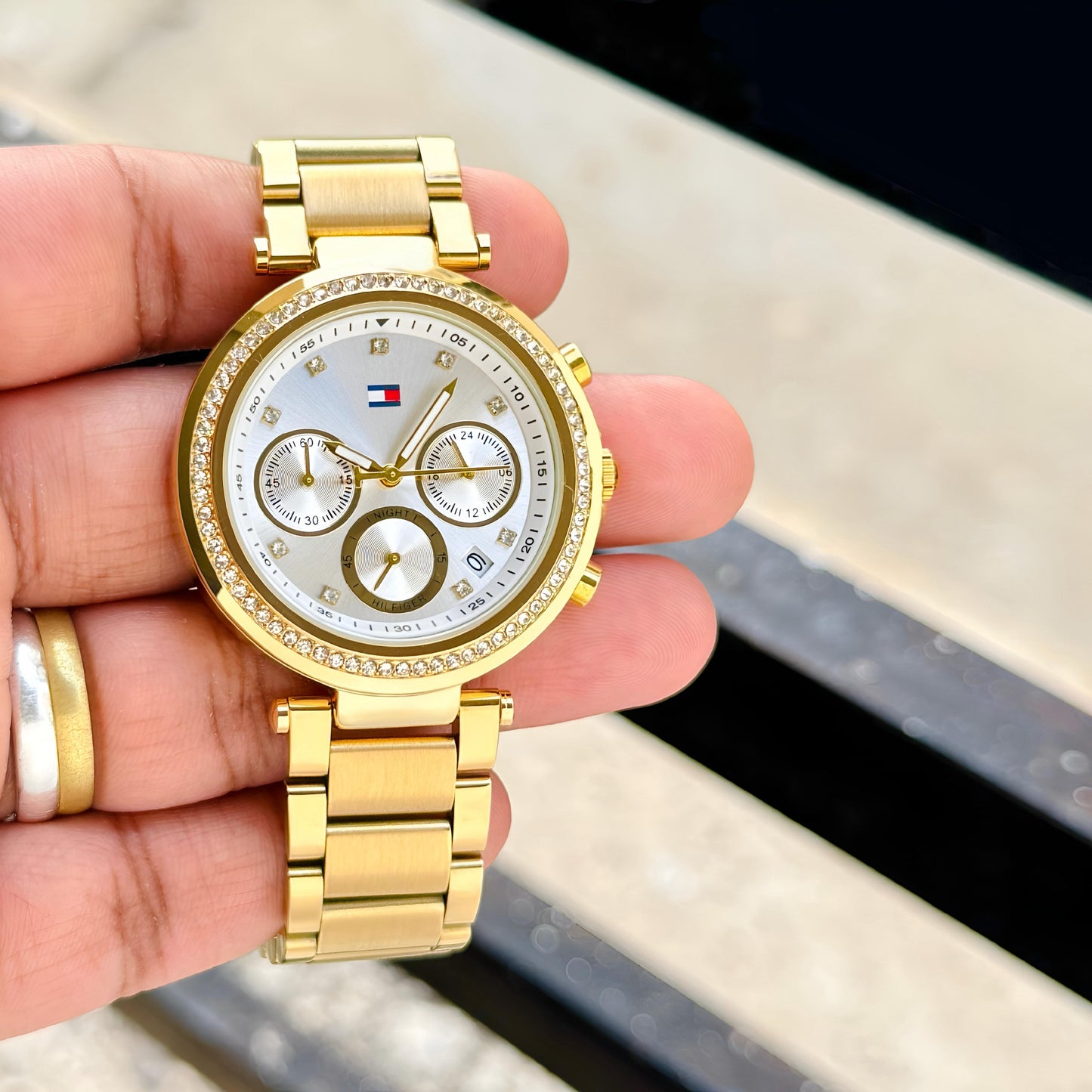 TOMMY HILFIGER WATCH