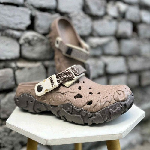CROCS ALL TERRAIN ALTAS CLOGS