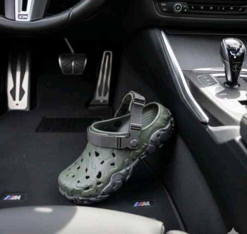 CROCS ALL TERRAIN ALTAS CLOGS