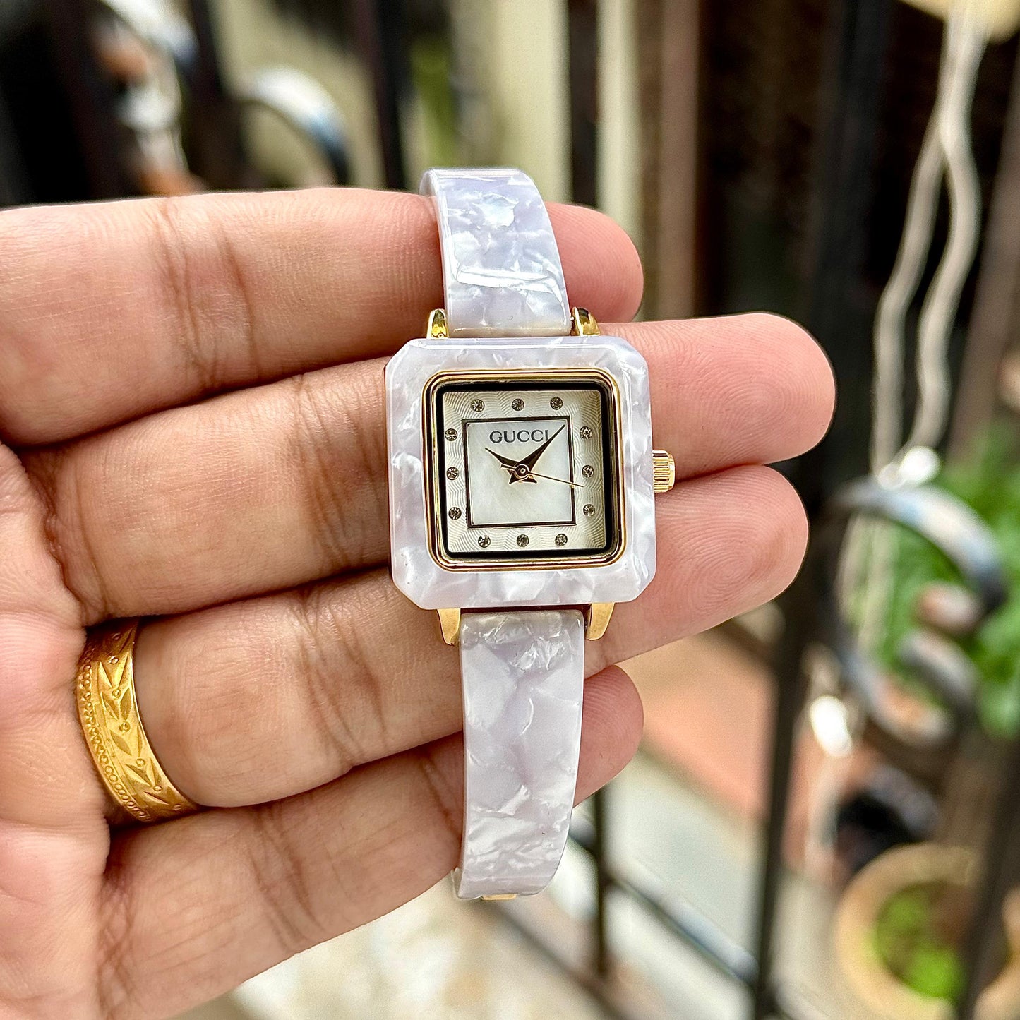 GUCCI WATCH