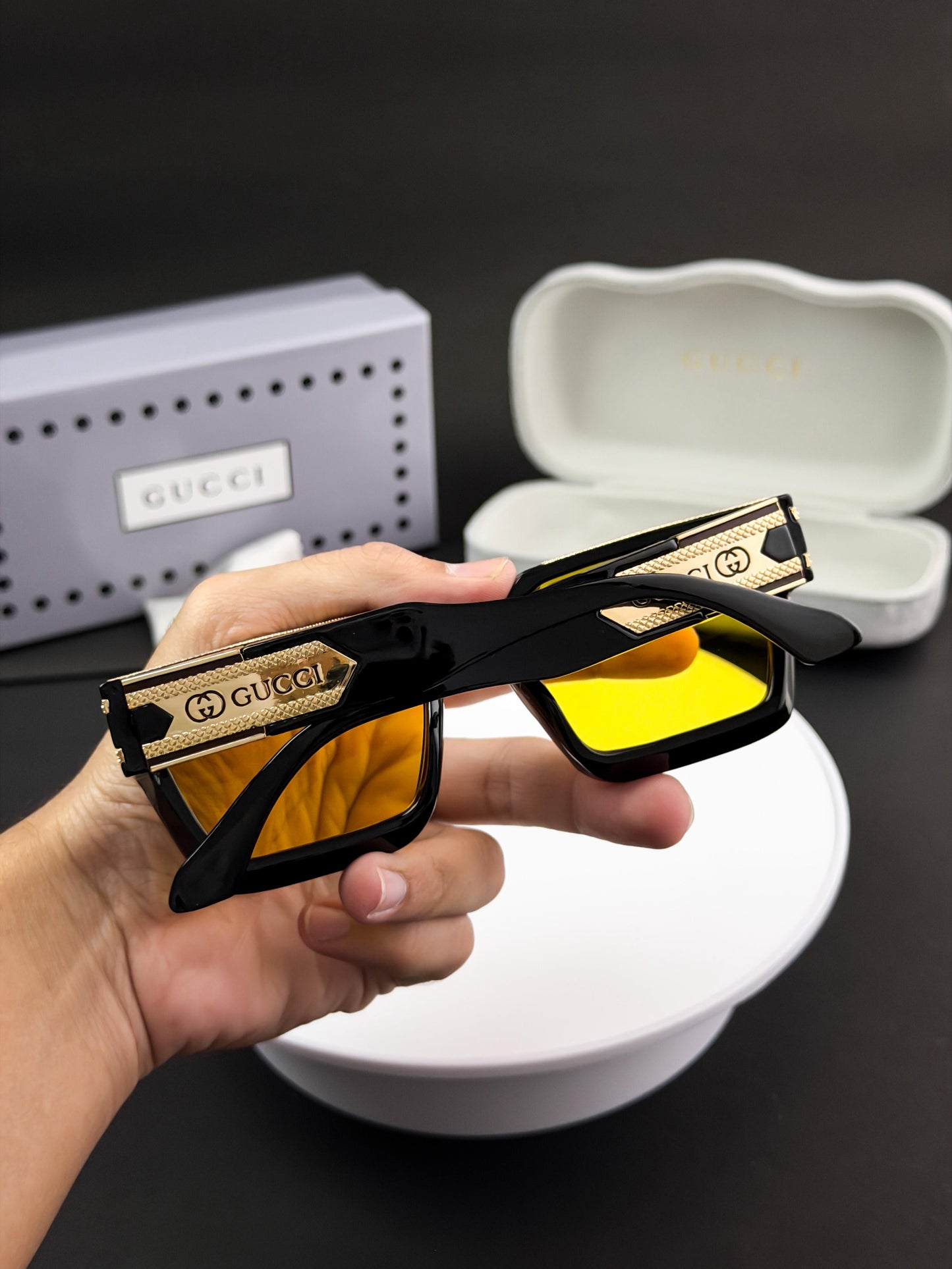 GUCCI SUNGLASS