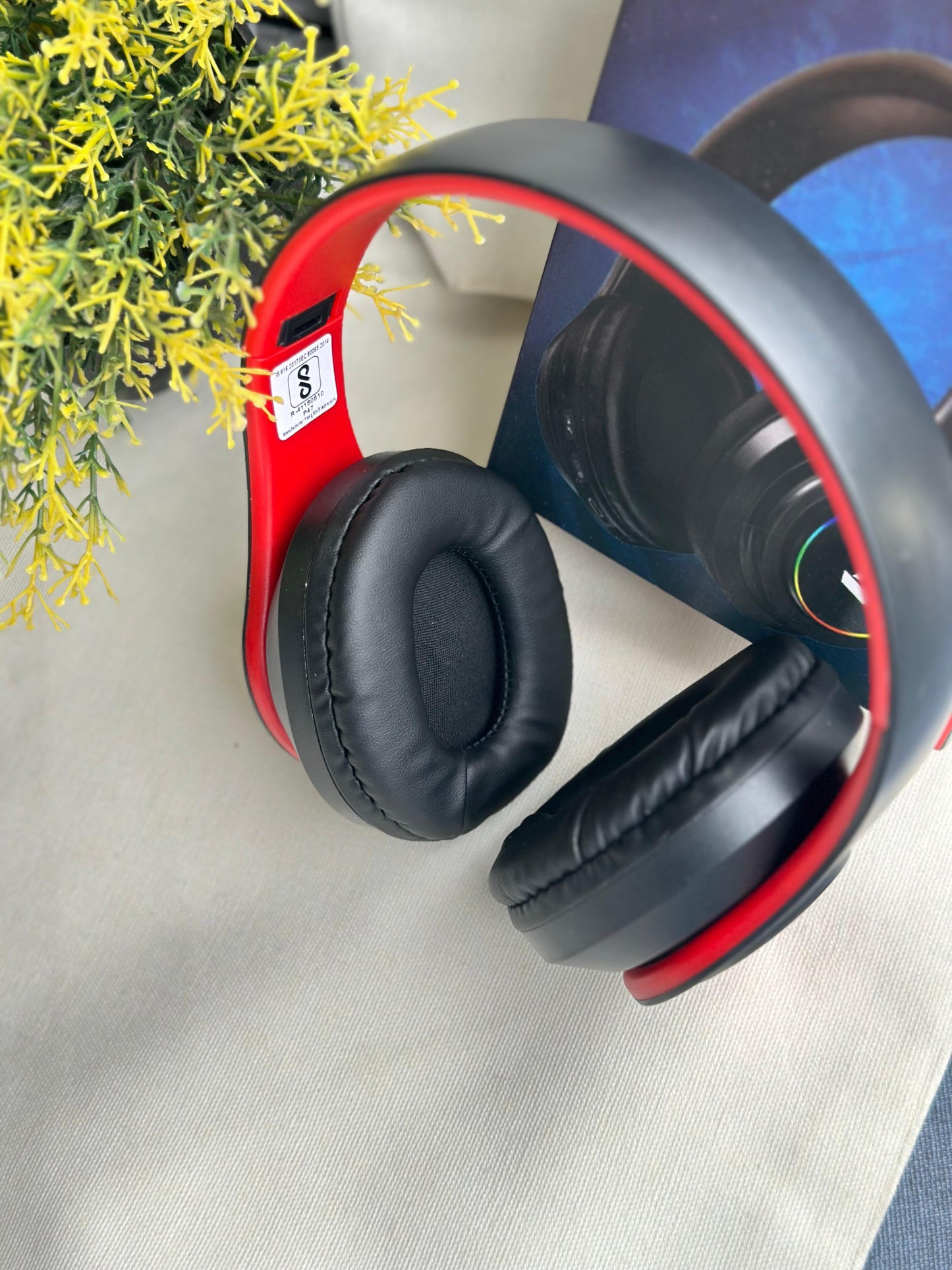 BOAT ROCKERZ 550 HEADPHONE