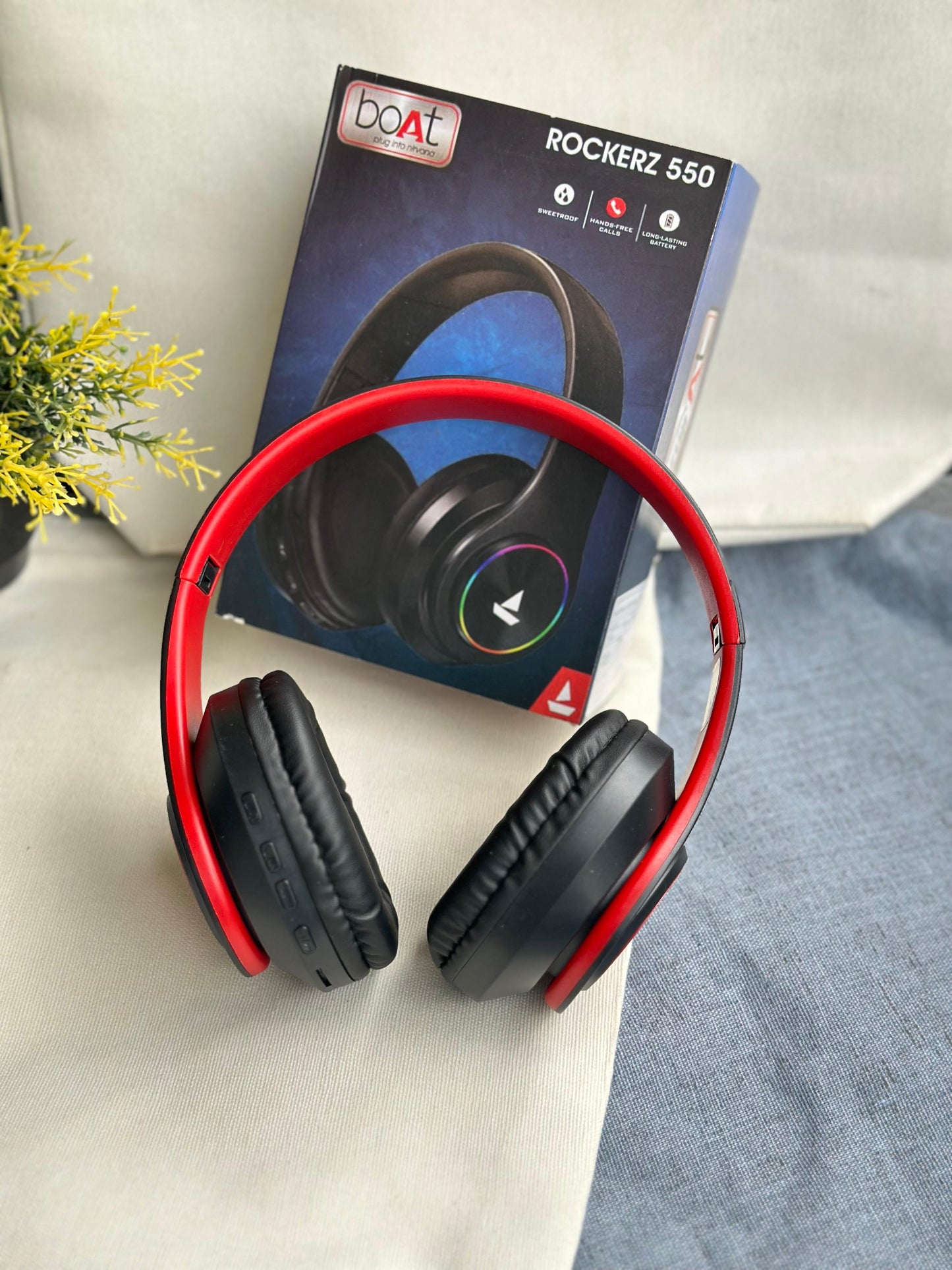 BOAT ROCKERZ 550 HEADPHONE