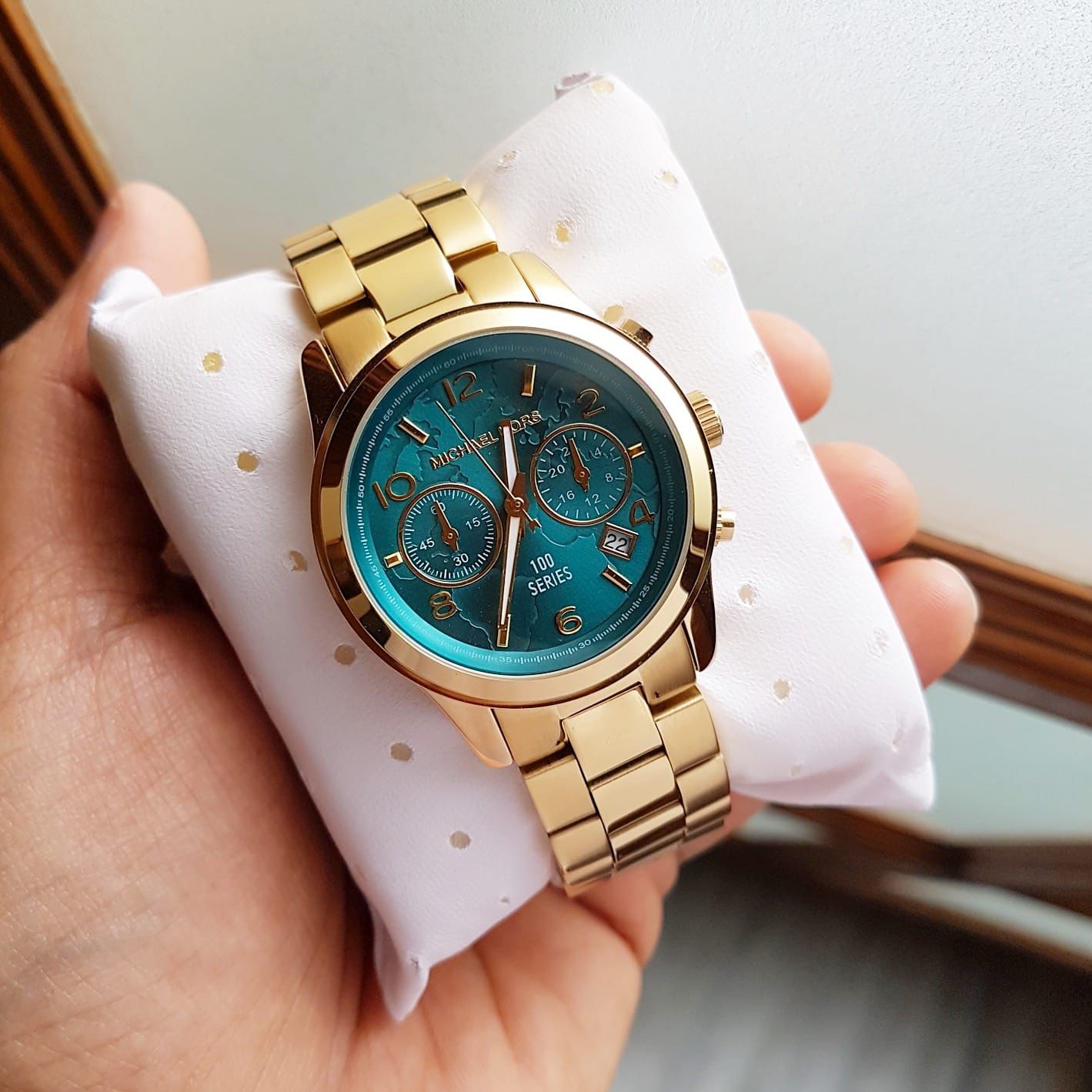 MICHAEL KORS WATCH