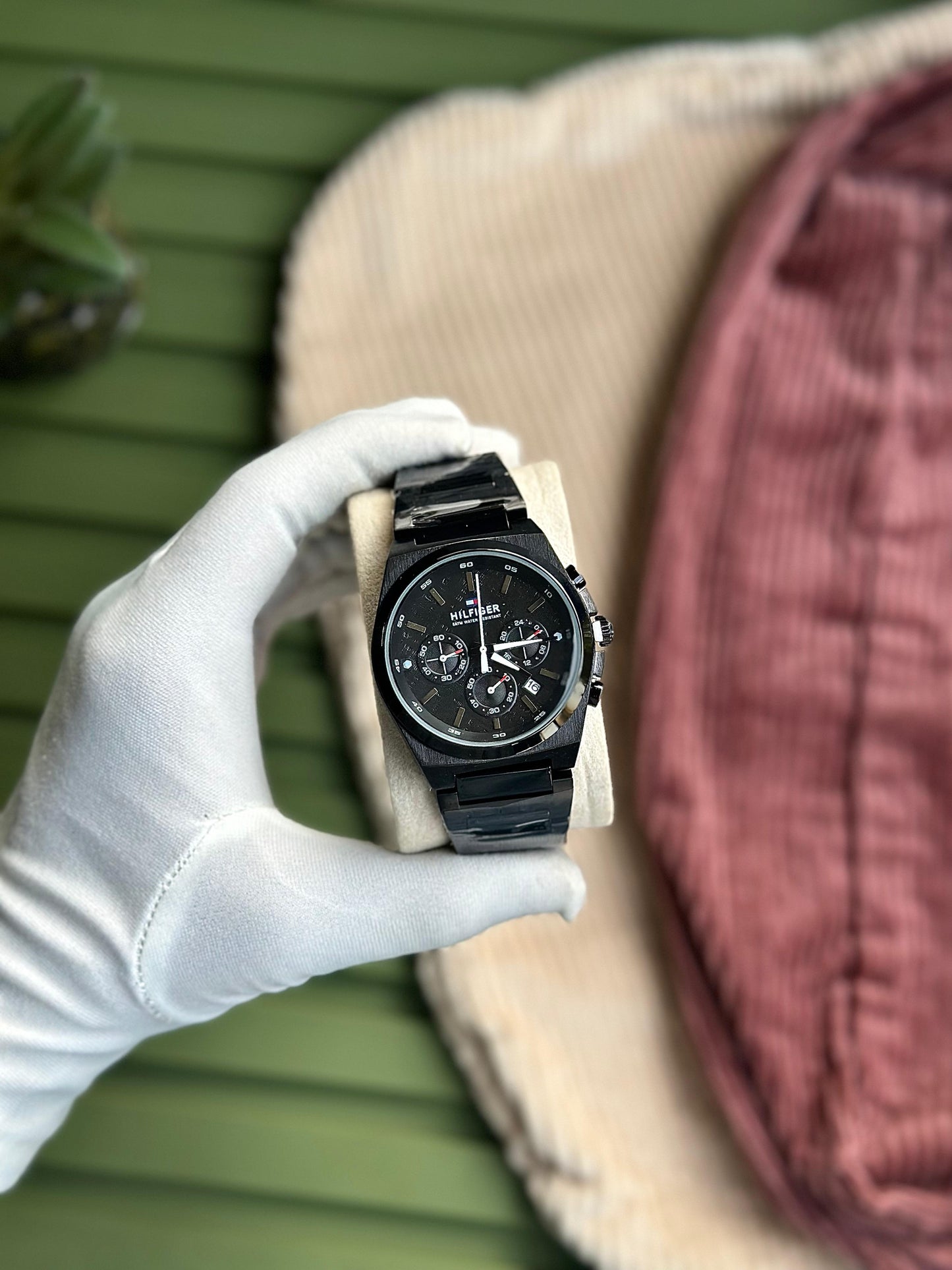 TOMMY HILFIGER WATCH