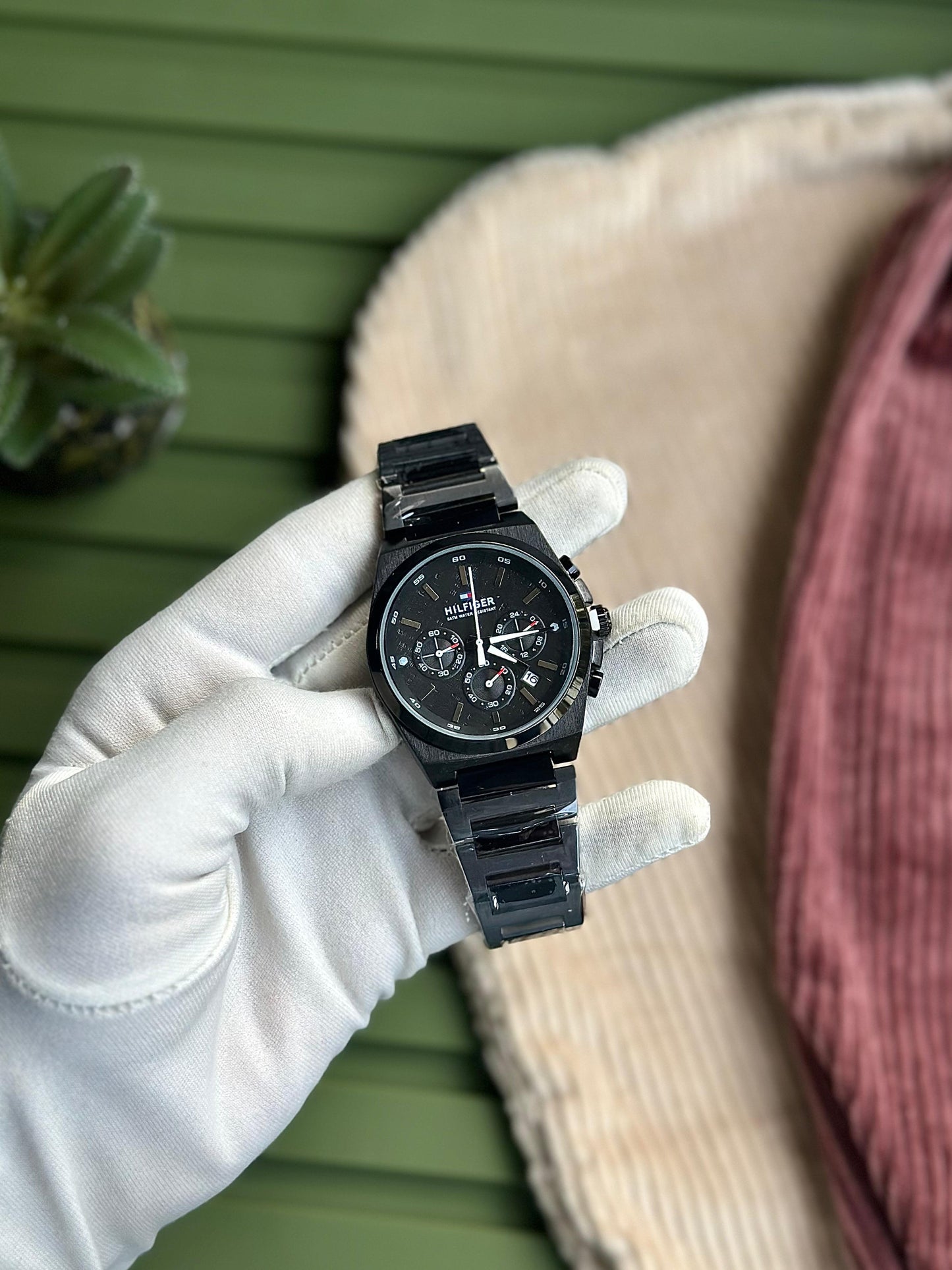 TOMMY HILFIGER WATCH