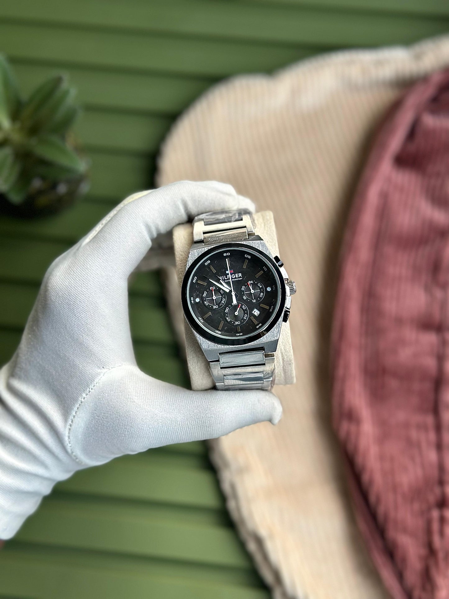 TOMMY HILFIGER WATCH