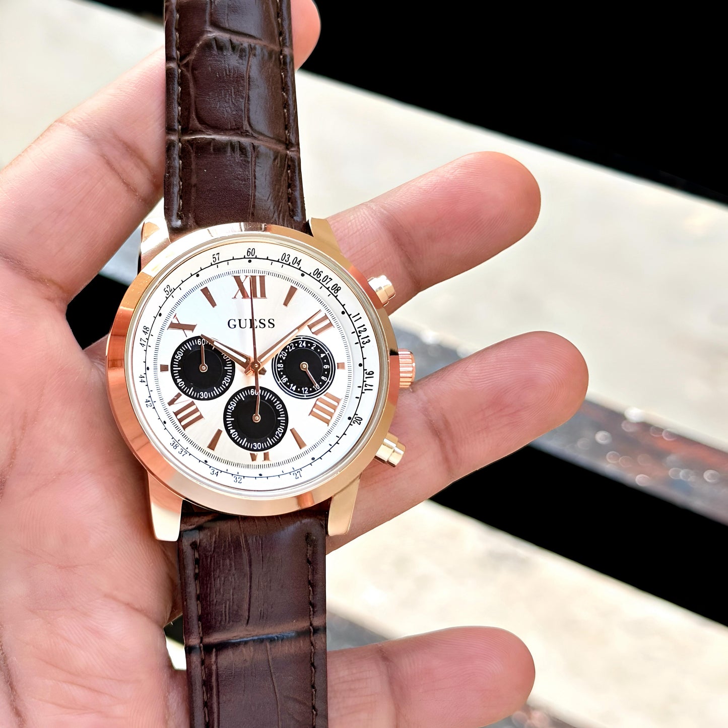 GUESS WATCH