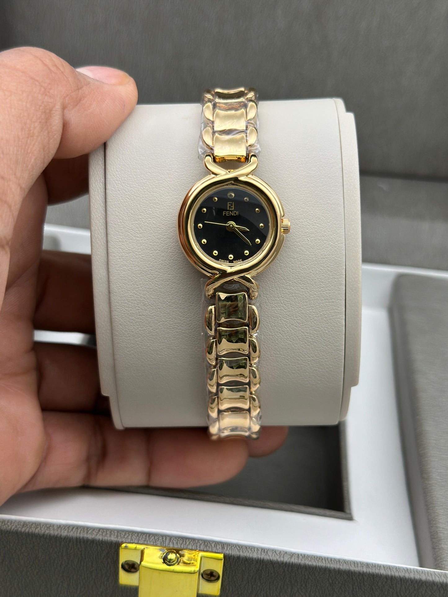 FENDI LADIES WATCH