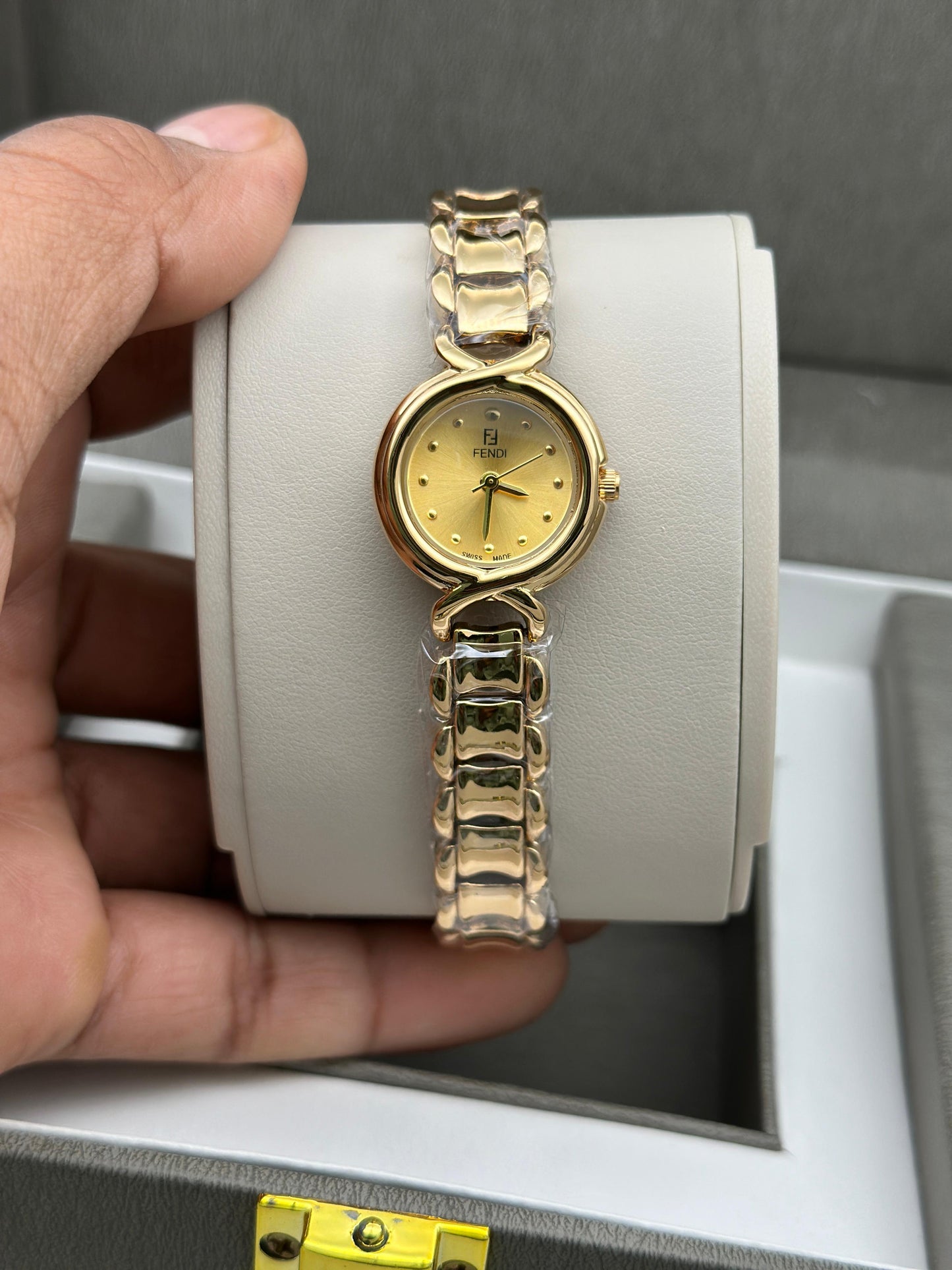 FENDI LADIES WATCH