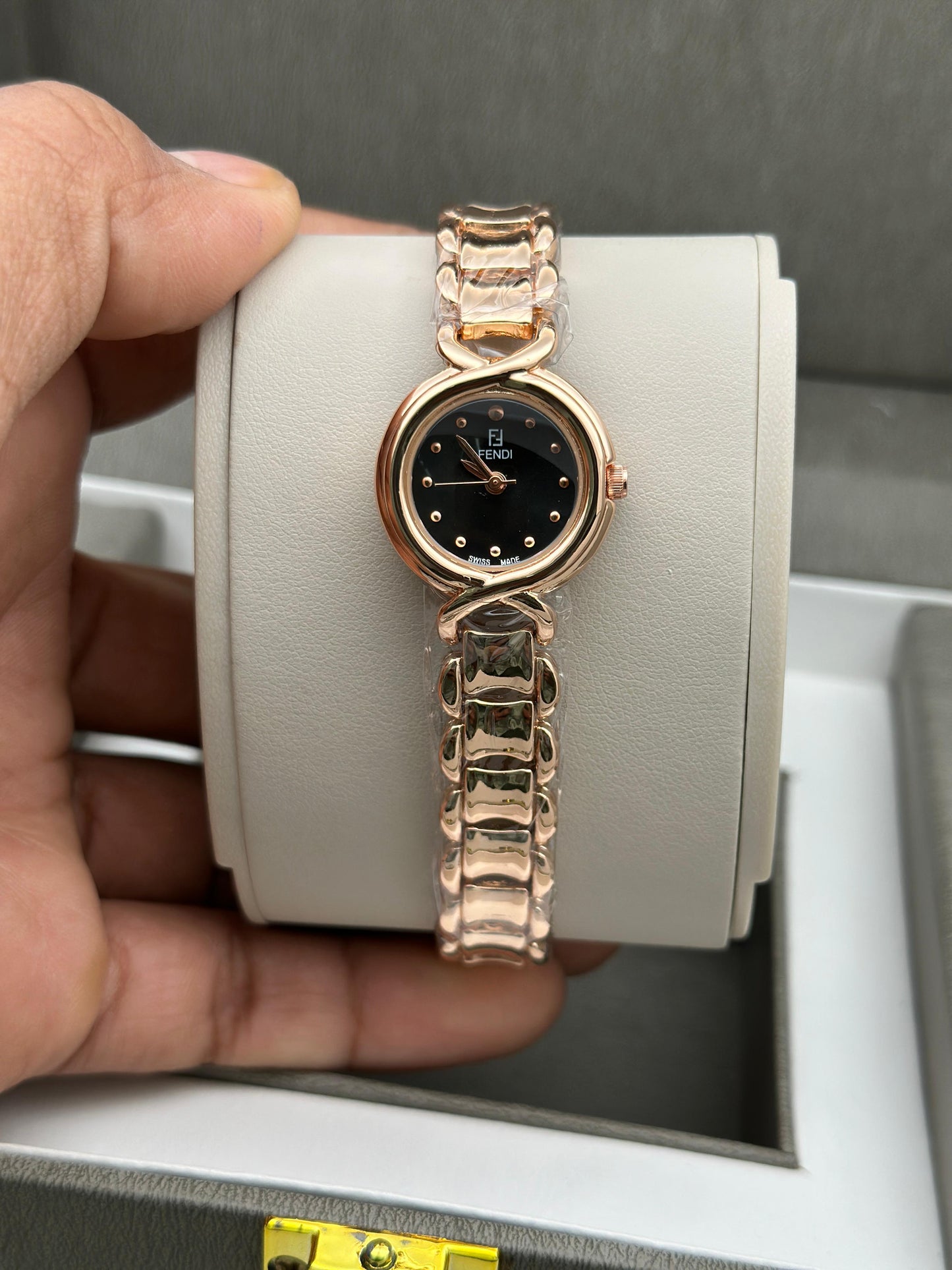 FENDI LADIES WATCH