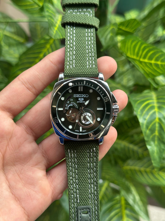 SEIKO SPOTS AUTOMATIC WATCH