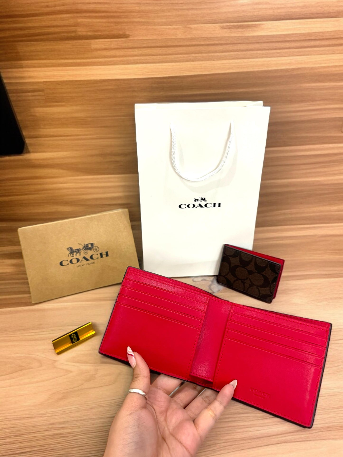 COACH WALLET