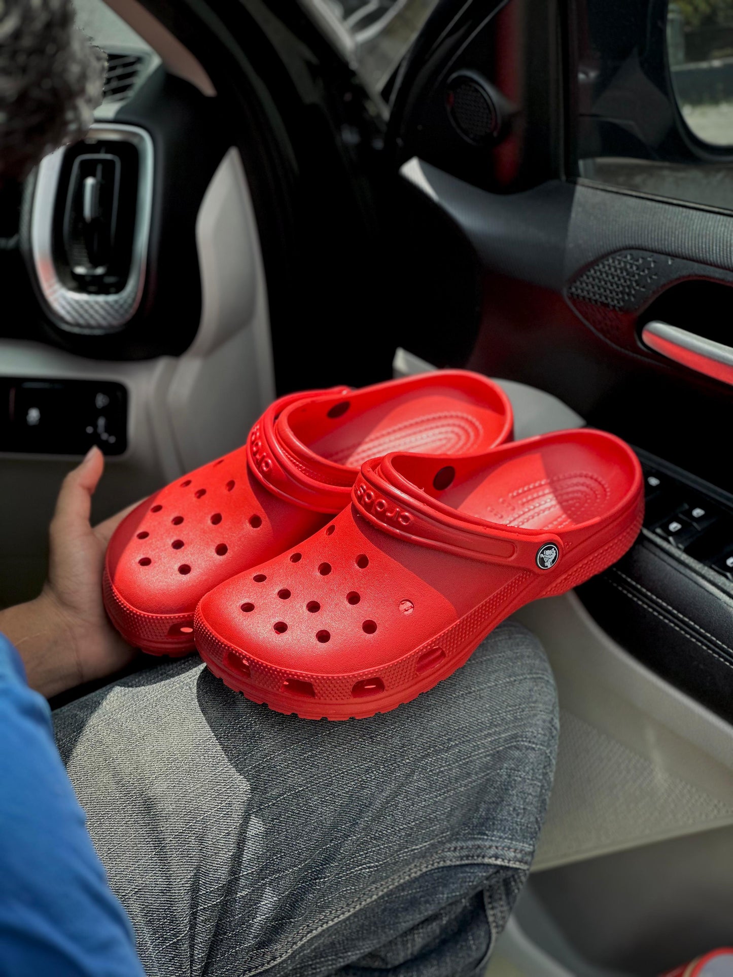 CLASSIC CROCS