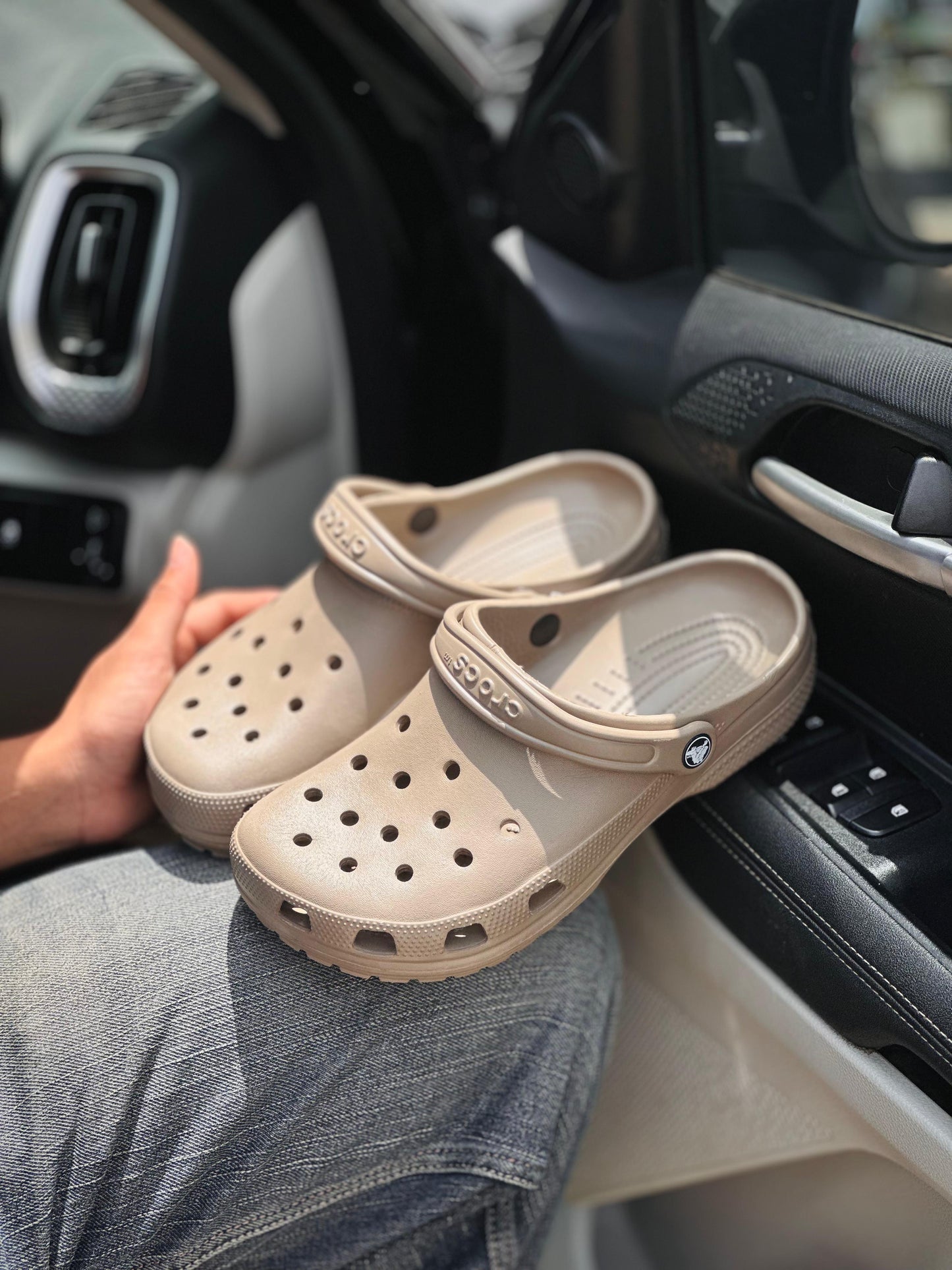 CLASSIC CROCS