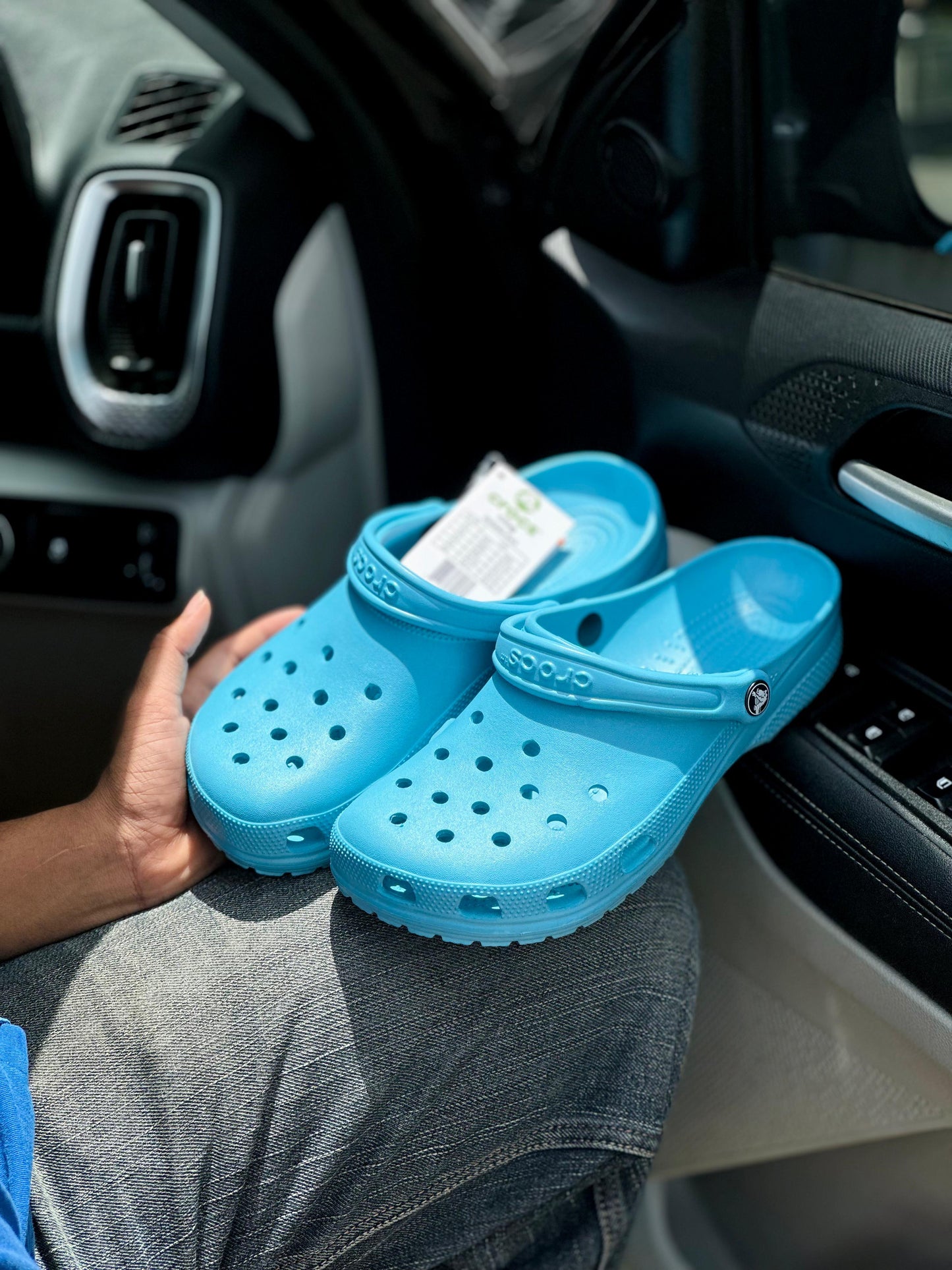 CLASSIC CROCS
