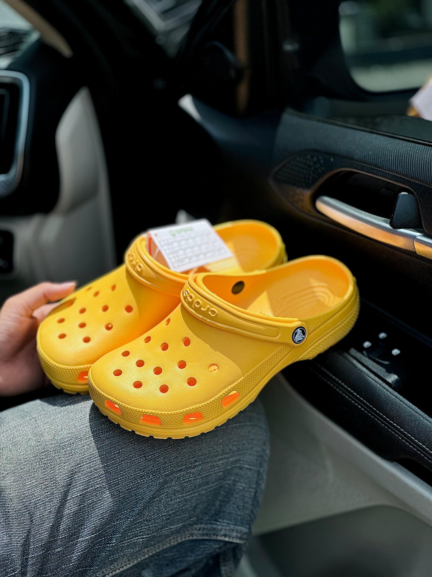 CLASSIC CROCS