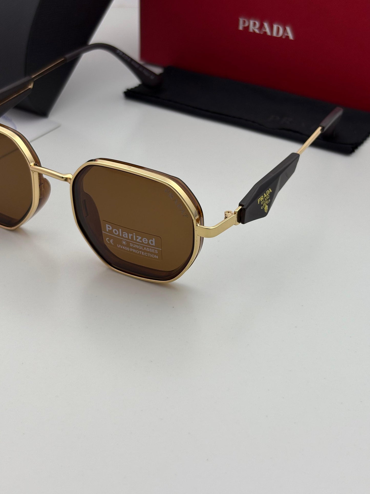 PRADA SUNGLASS