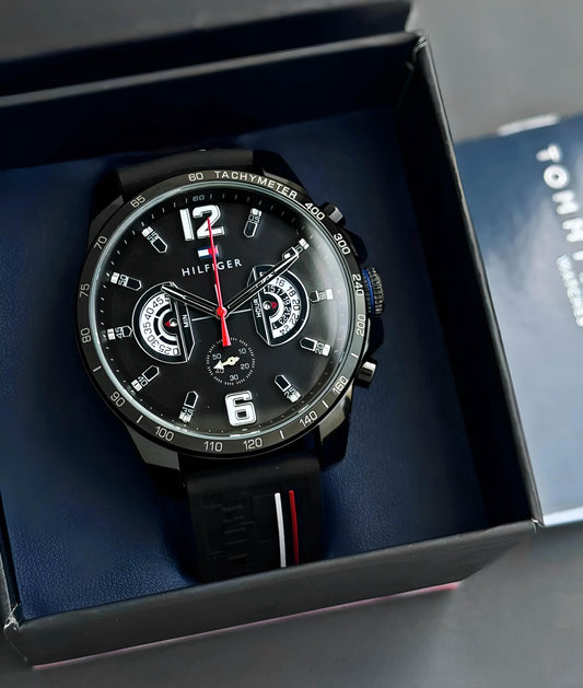 TOMMY HILFIGER WATCH