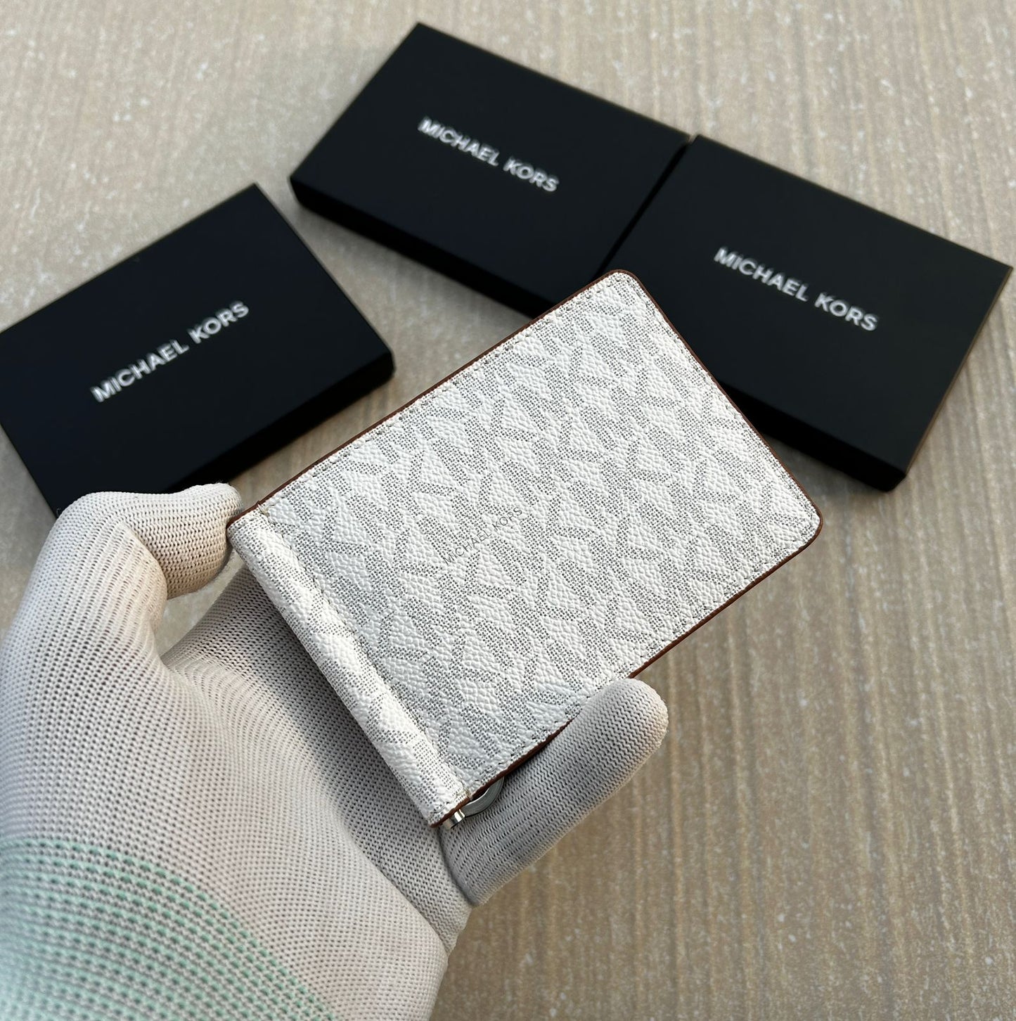 MICHAEL KORS WALLET