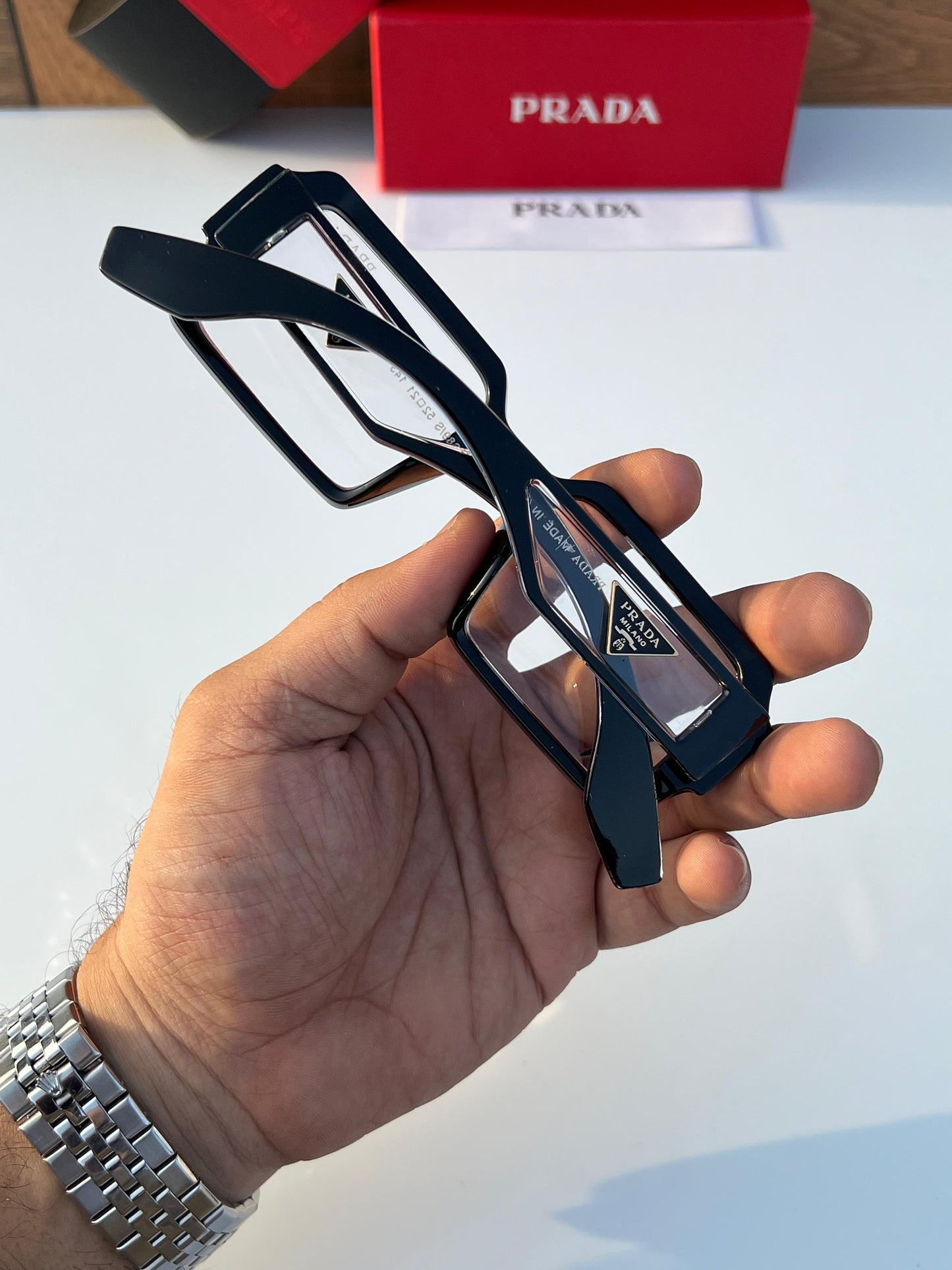 PRADA SUNGLASS
