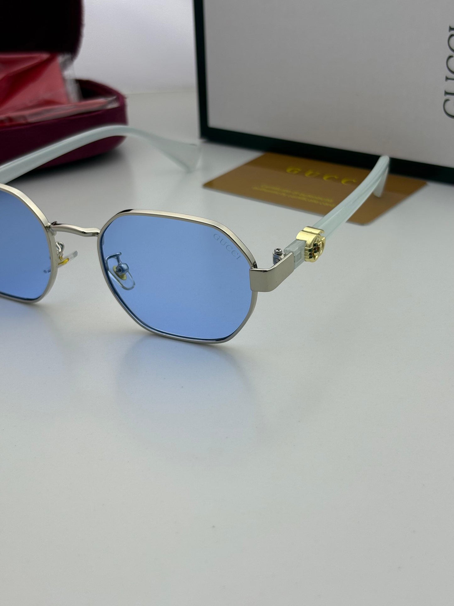 GUCCI SUNGLASS