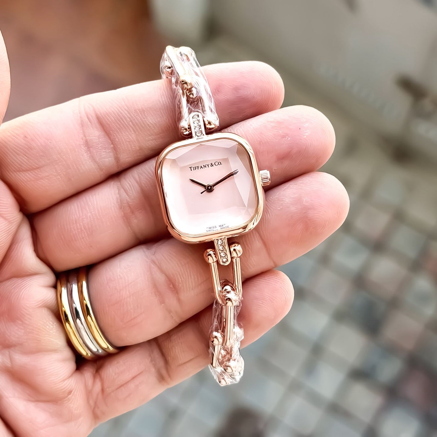 TIFFANY LADIES WATCH