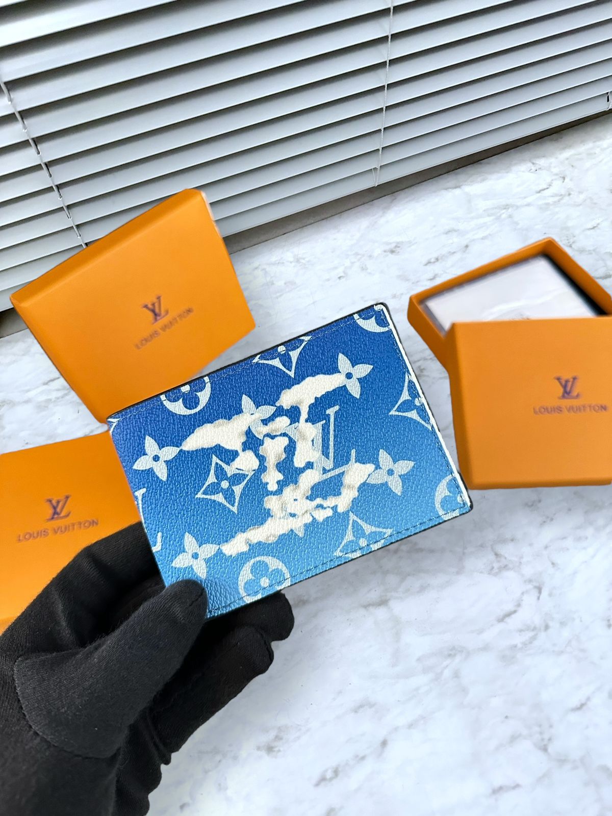 LOUIS VUITTON WALLET