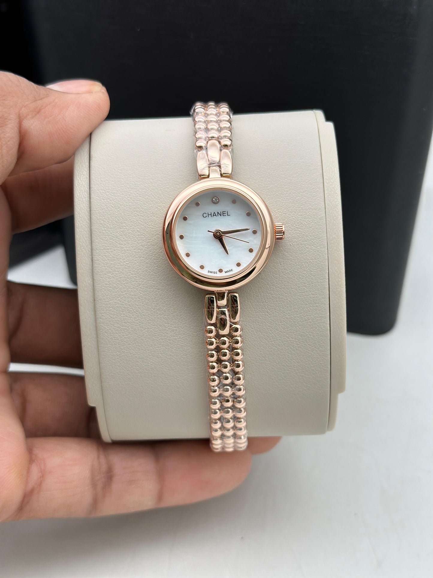 LADIES WATCH