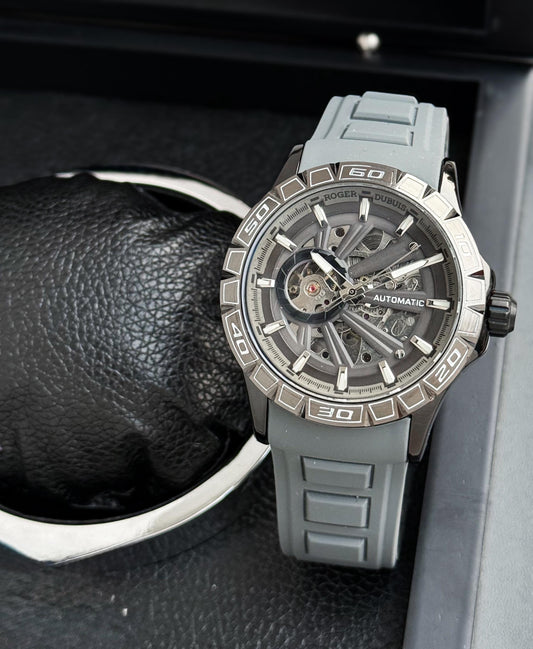 ROGER DUBUIS WATCH