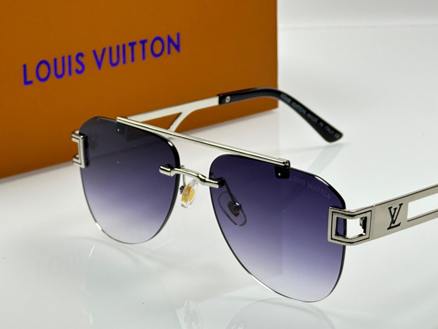 LOUIS VUITTON SUNGLASSES