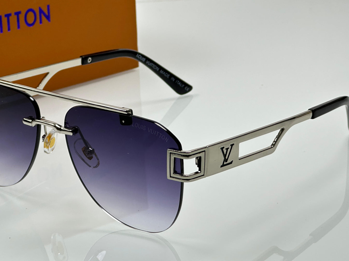 LOUIS VUITTON SUNGLASSES