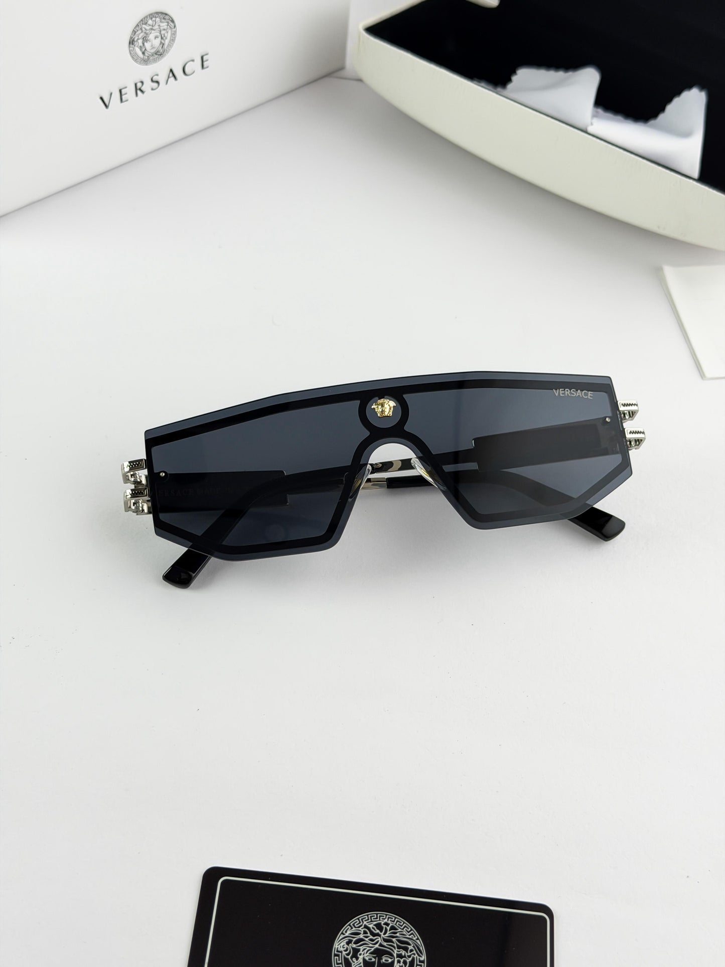 VERSACE SUNGLASS