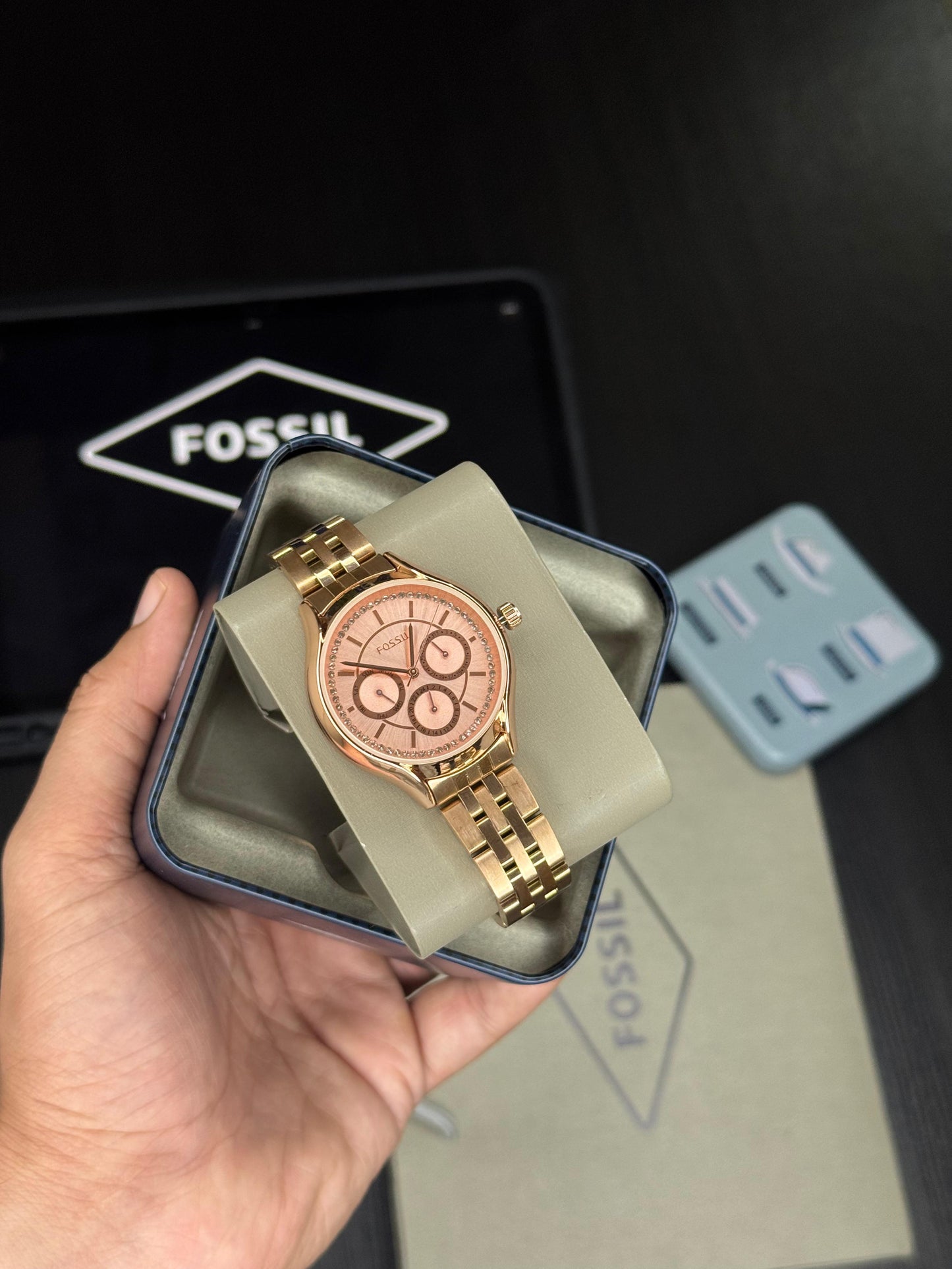 FOSSIL WATCH