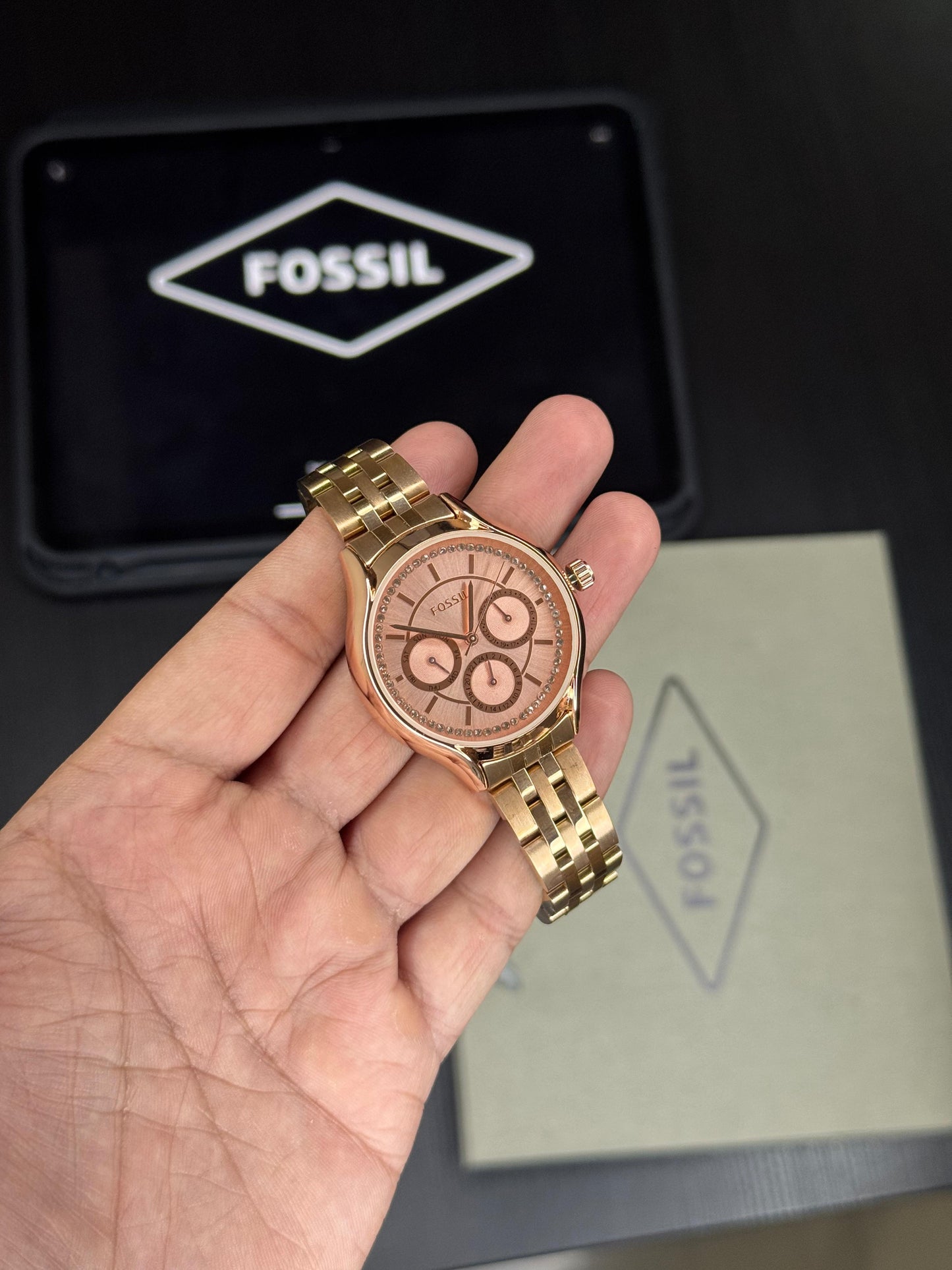 FOSSIL WATCH