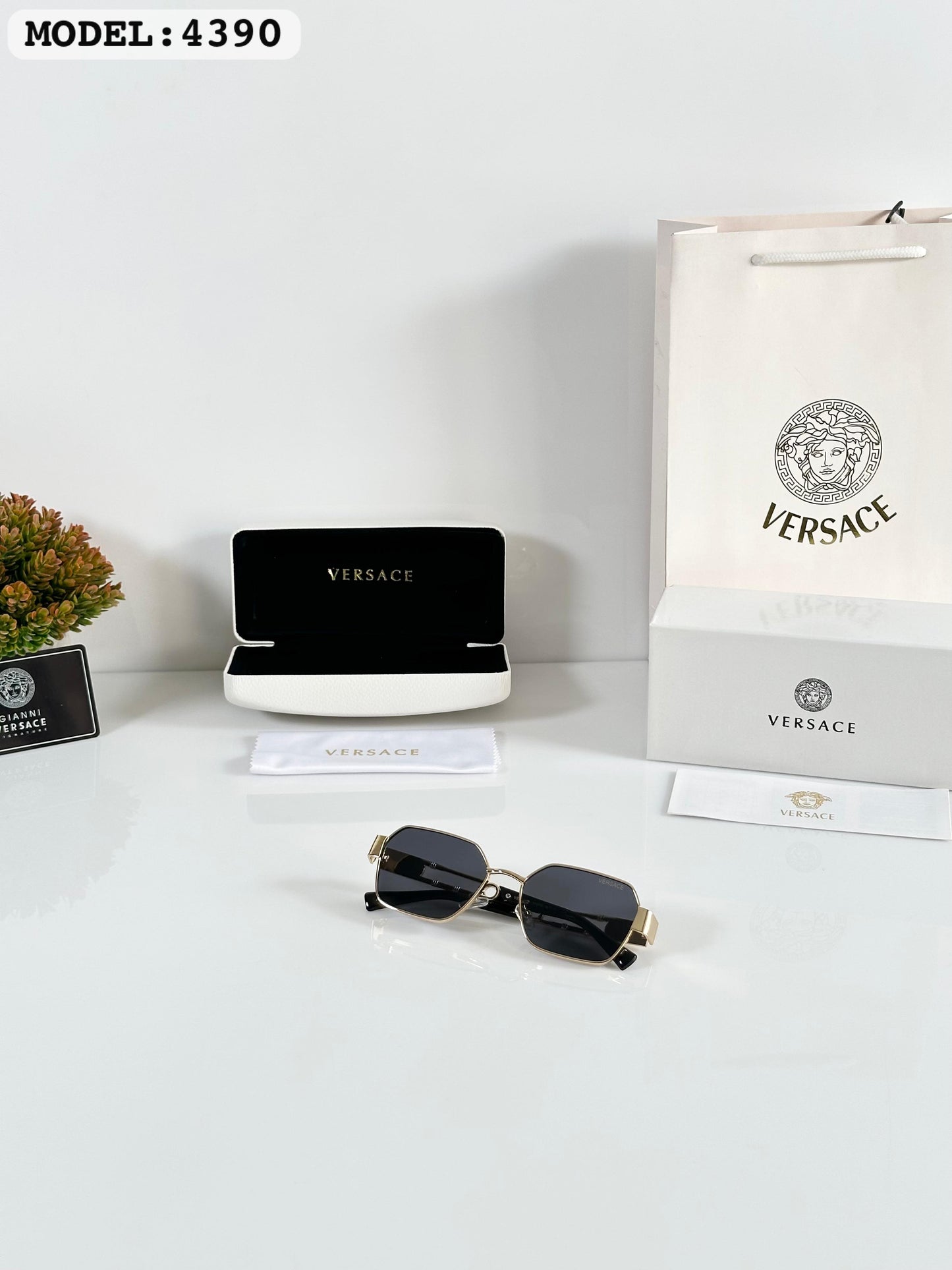 VERSACE SUNGLASS