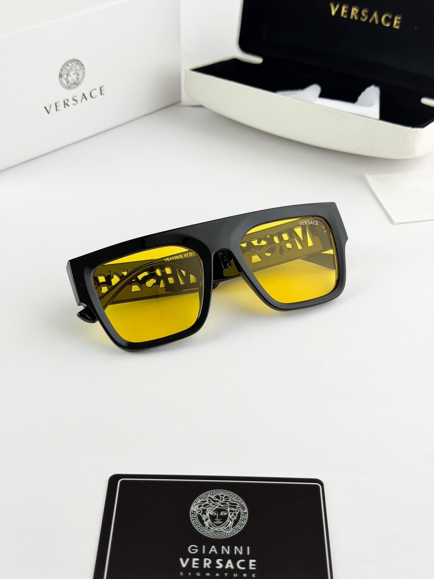 VERSACE SUNGLASS