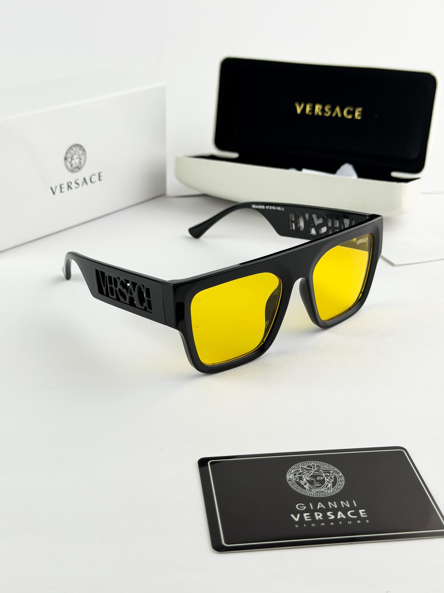 VERSACE SUNGLASS