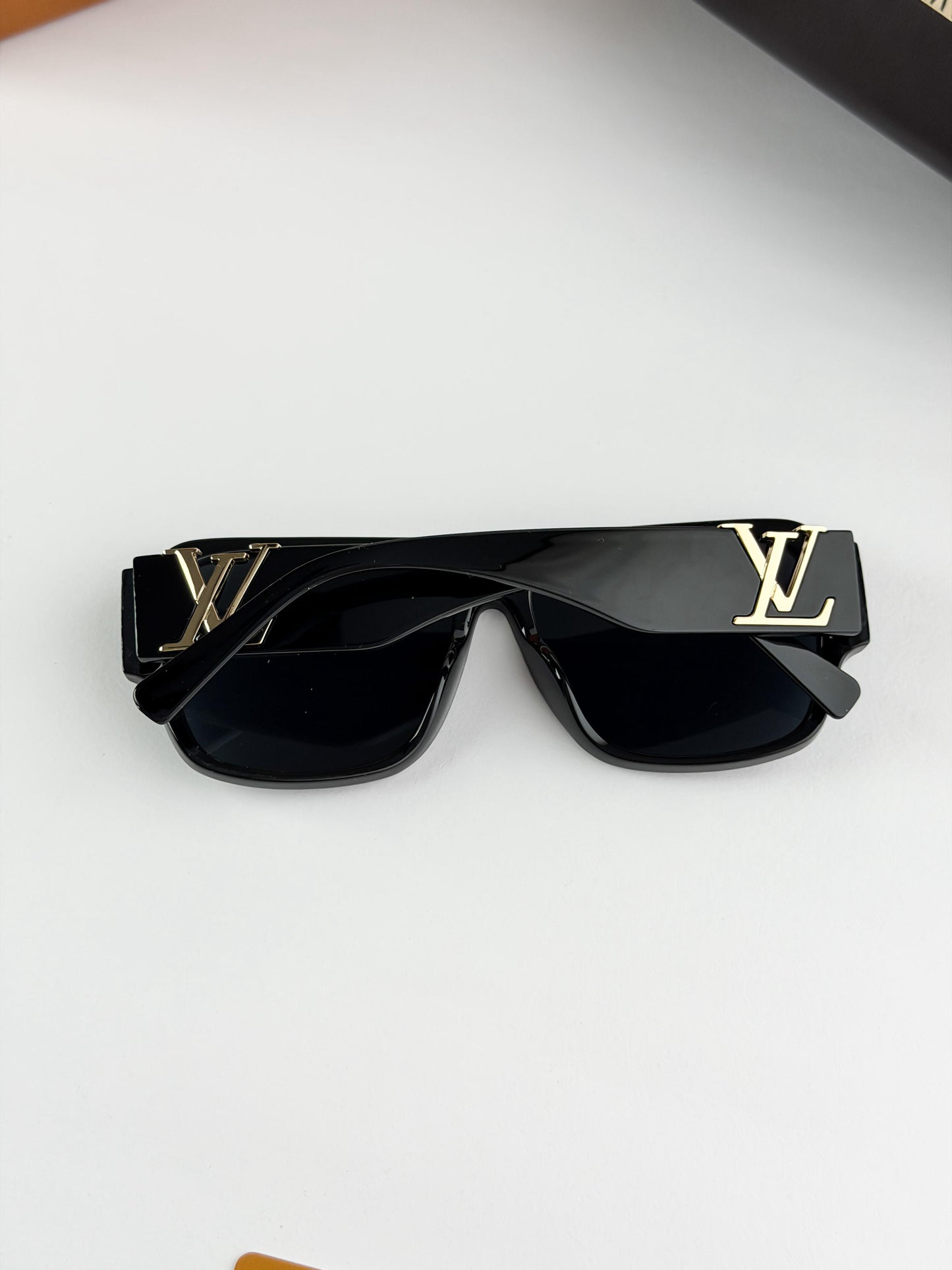 LOUIS VUITTON SUNGLASS