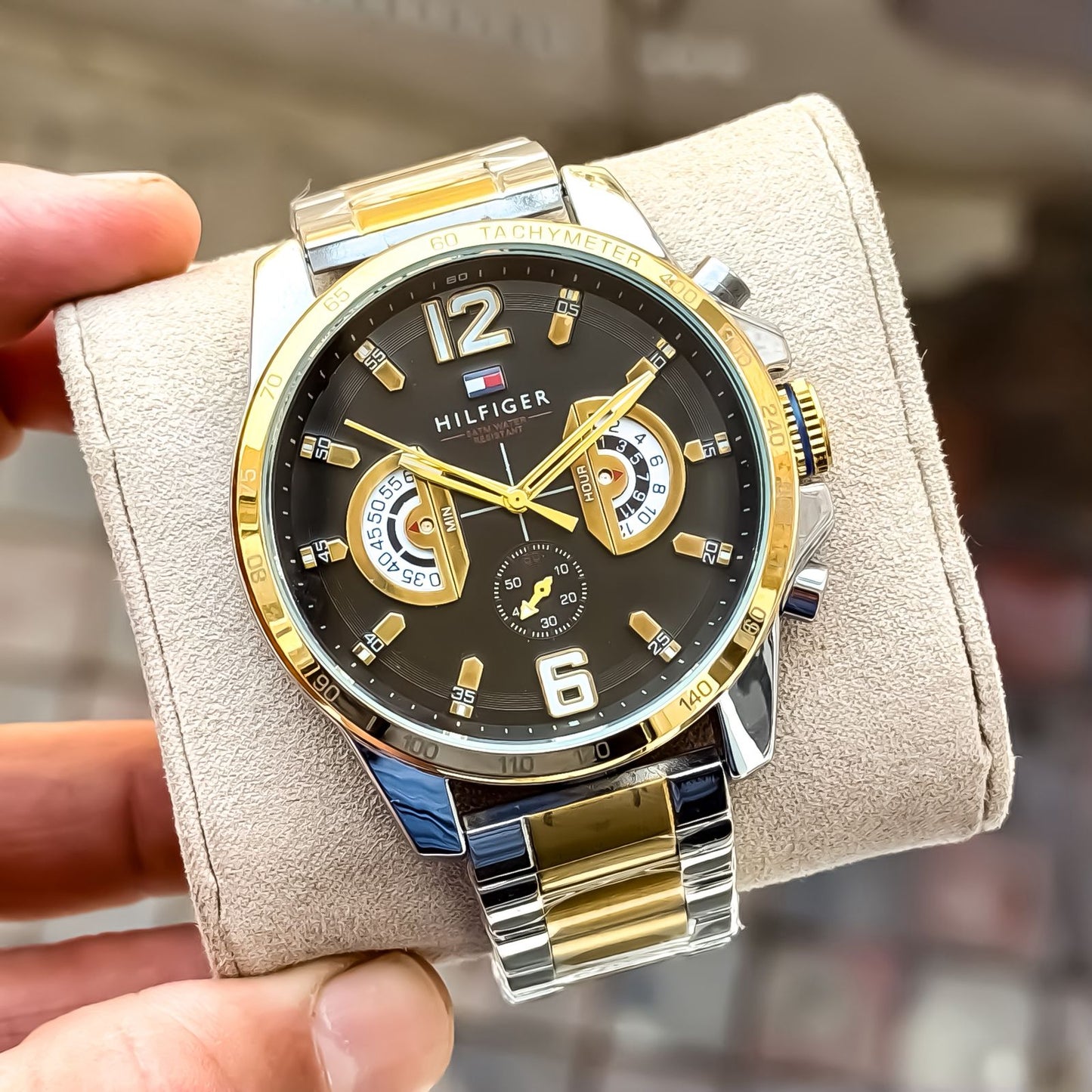 TOMMY HILFIGER WATCH