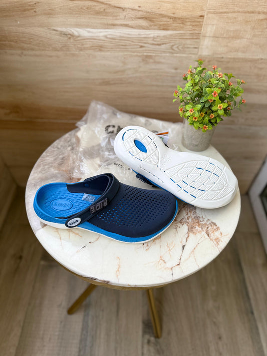 CROCS