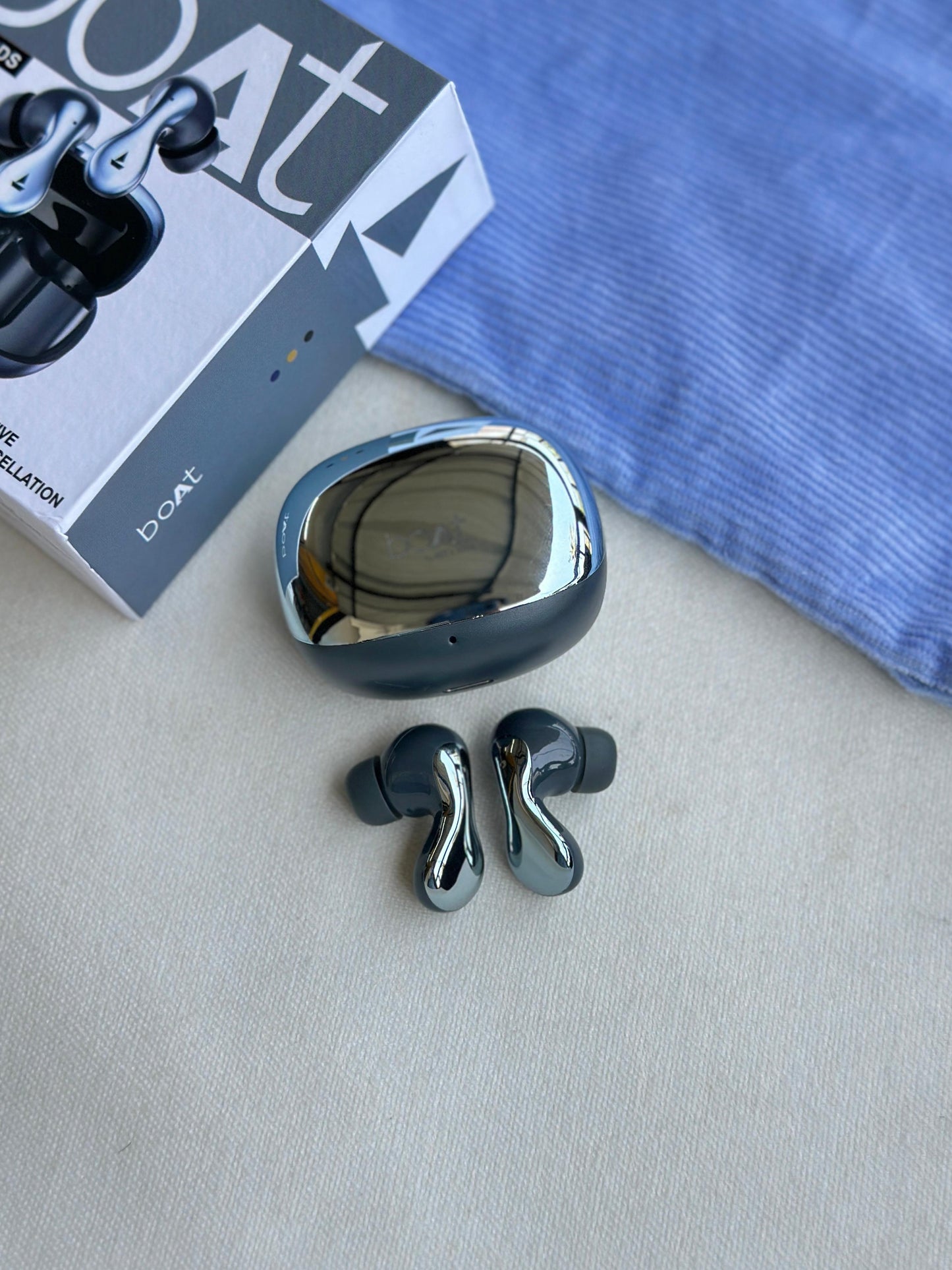BOAT SUPERPODS EAR BUDS