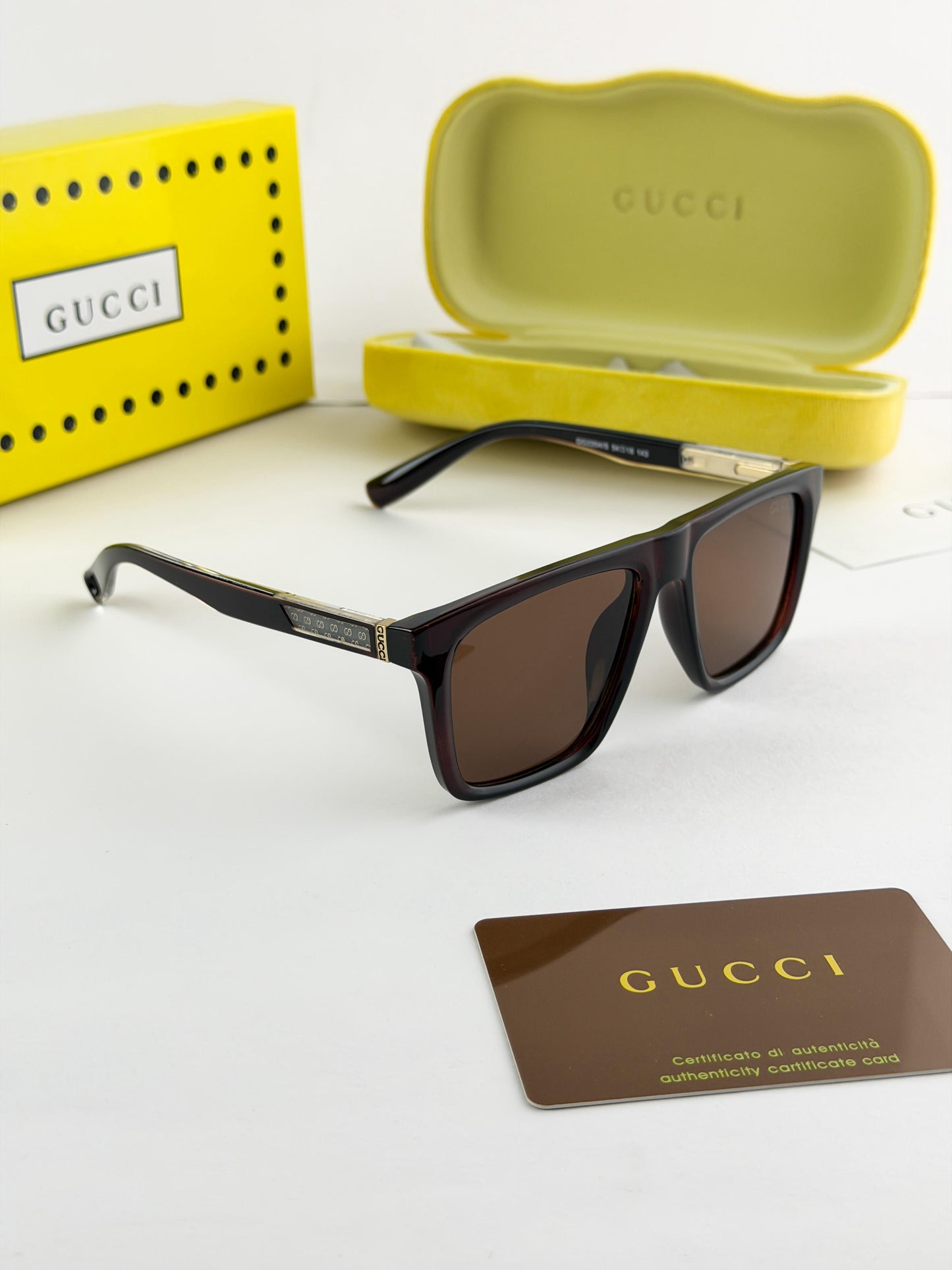 GUCCI SUNGLASS