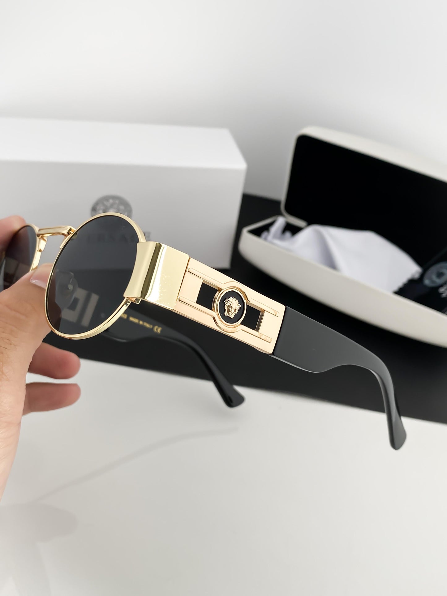 VERSACE SUNGLASS
