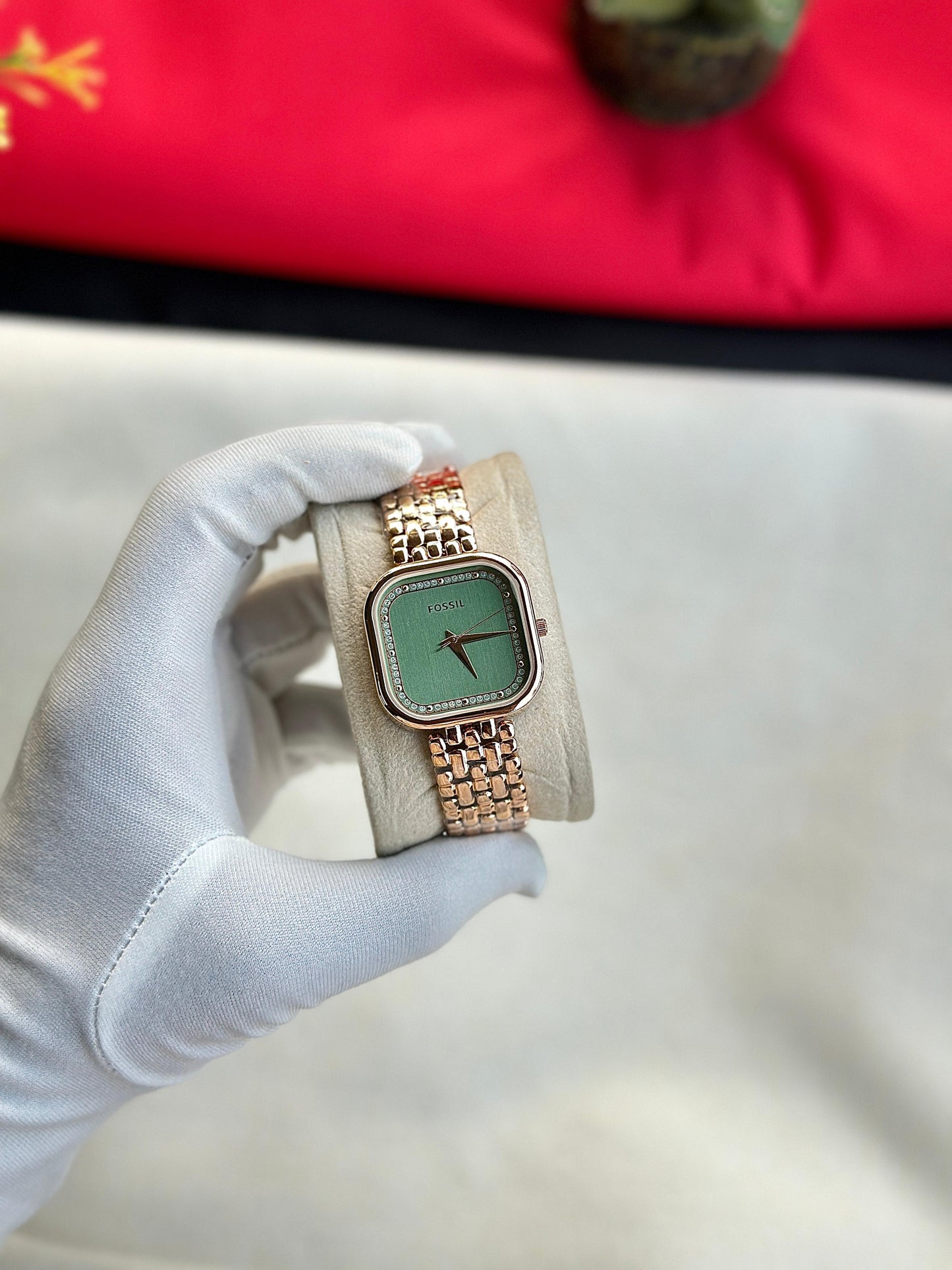 FOSSIL LADIES WATCH