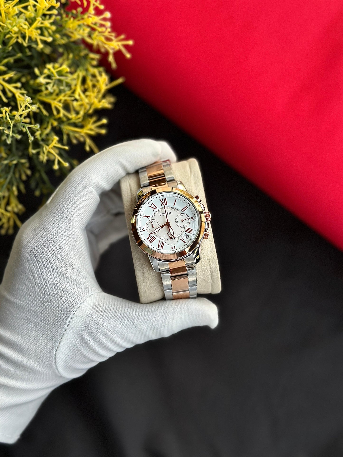 FOSSIL LADIES WATCH