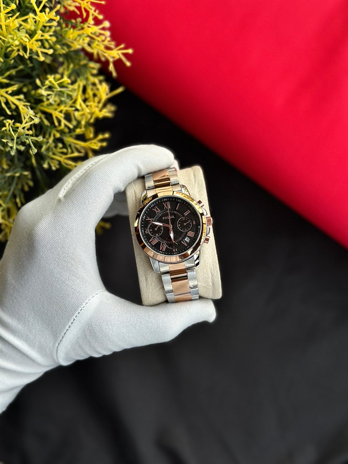 FOSSIL LADIES WATCH